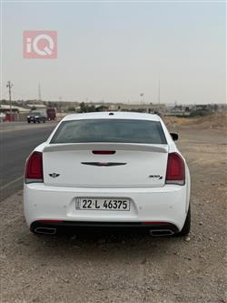 كرايسلر 300